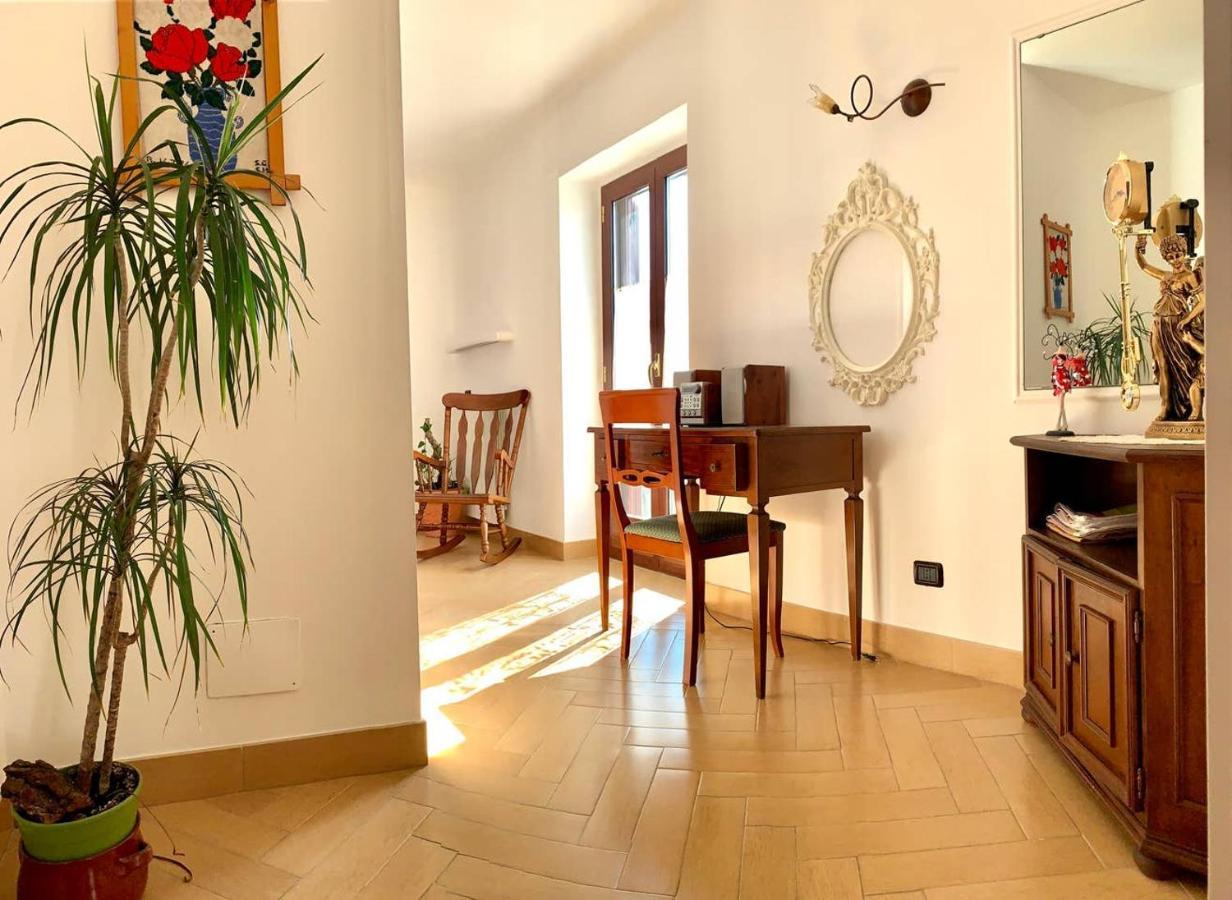 Graziosa Camera Privata Vista Mare In Centro 페스키치 외부 사진